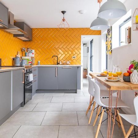 The Space At 8, Garden Flat Close To Town & Beach Whitstable Eksteriør billede